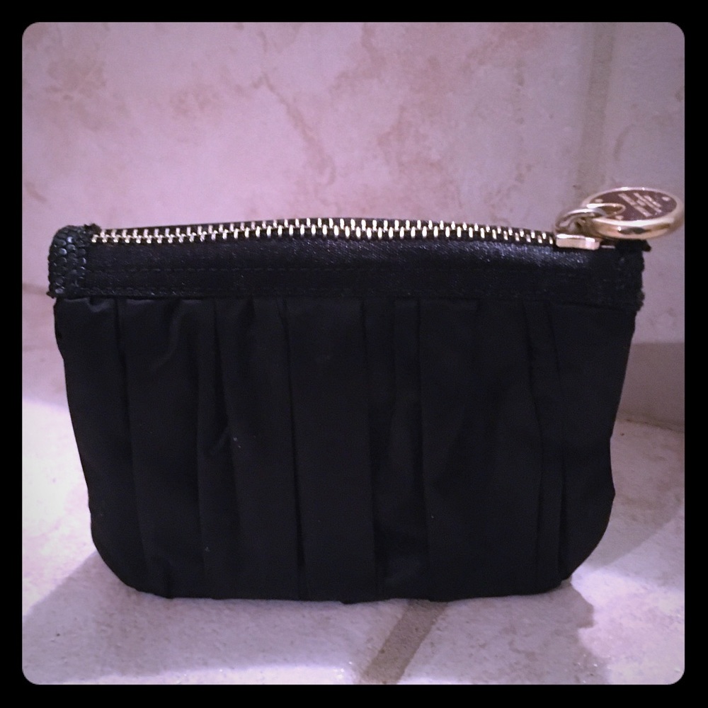 Henri Bendel wallet/credit card/ change purse